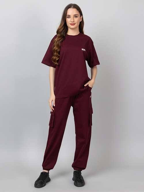 women solid t-shirt and jogger co-ord set - 21854377 - Standard Image - 0