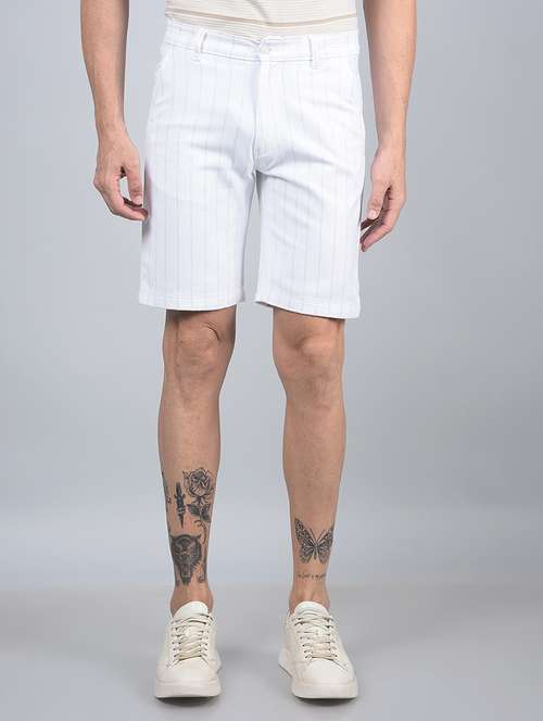 men stripes mid rise shorts - 21854758 -  Standard Image - 0