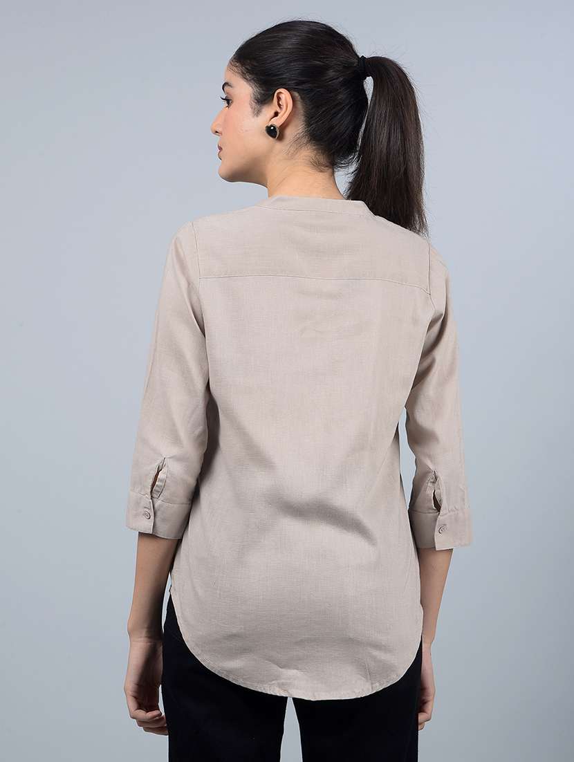 women solid mandarin neck high low top - 21854939 -  Standard Image - 3