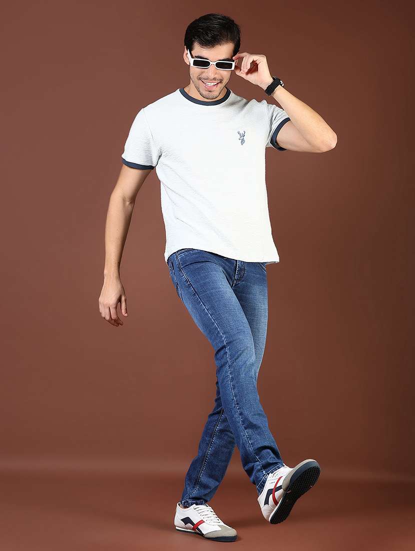 men washed mid rise full length denim jeans - 21855355 -  Standard Image - 3