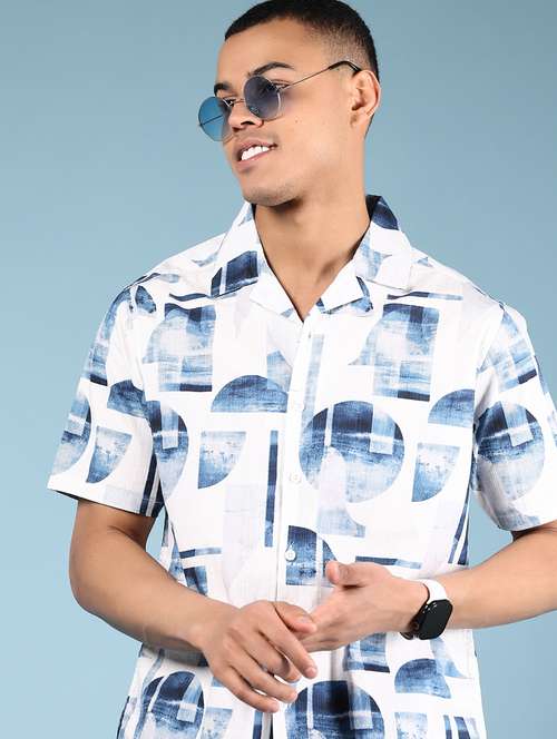 men printed short sleeve regular fit casual shirt - 21863119 -  Standard Image - 0