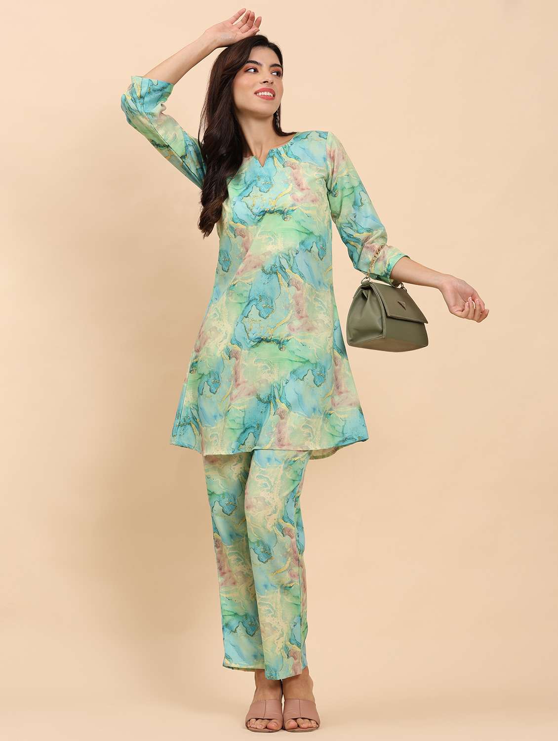 women printed shirt and short co-ord set - 21863820 - Zoom Image - 0