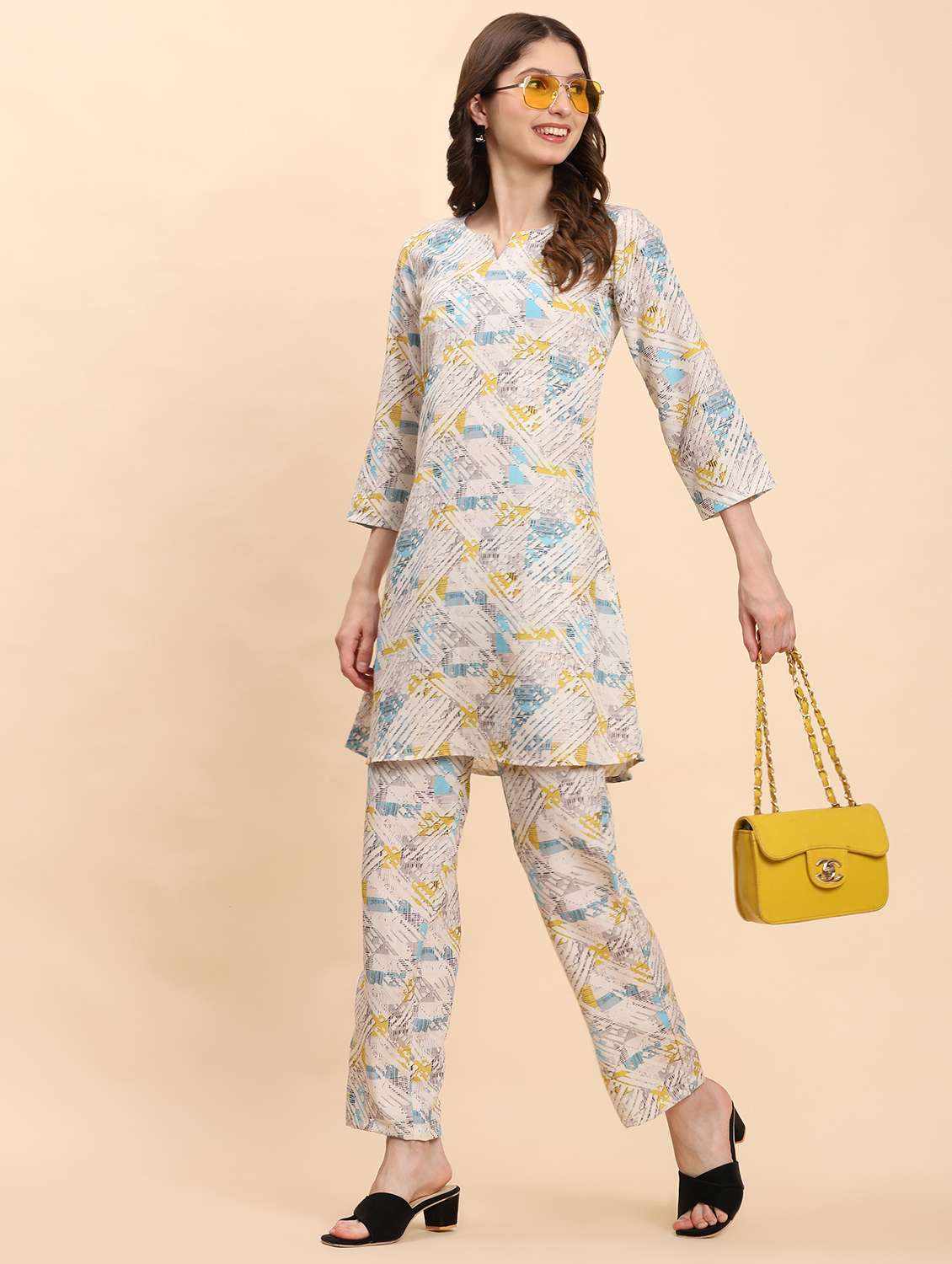  women printed shirt and short co-ord set - 21863821 -  Zoom Image - 0