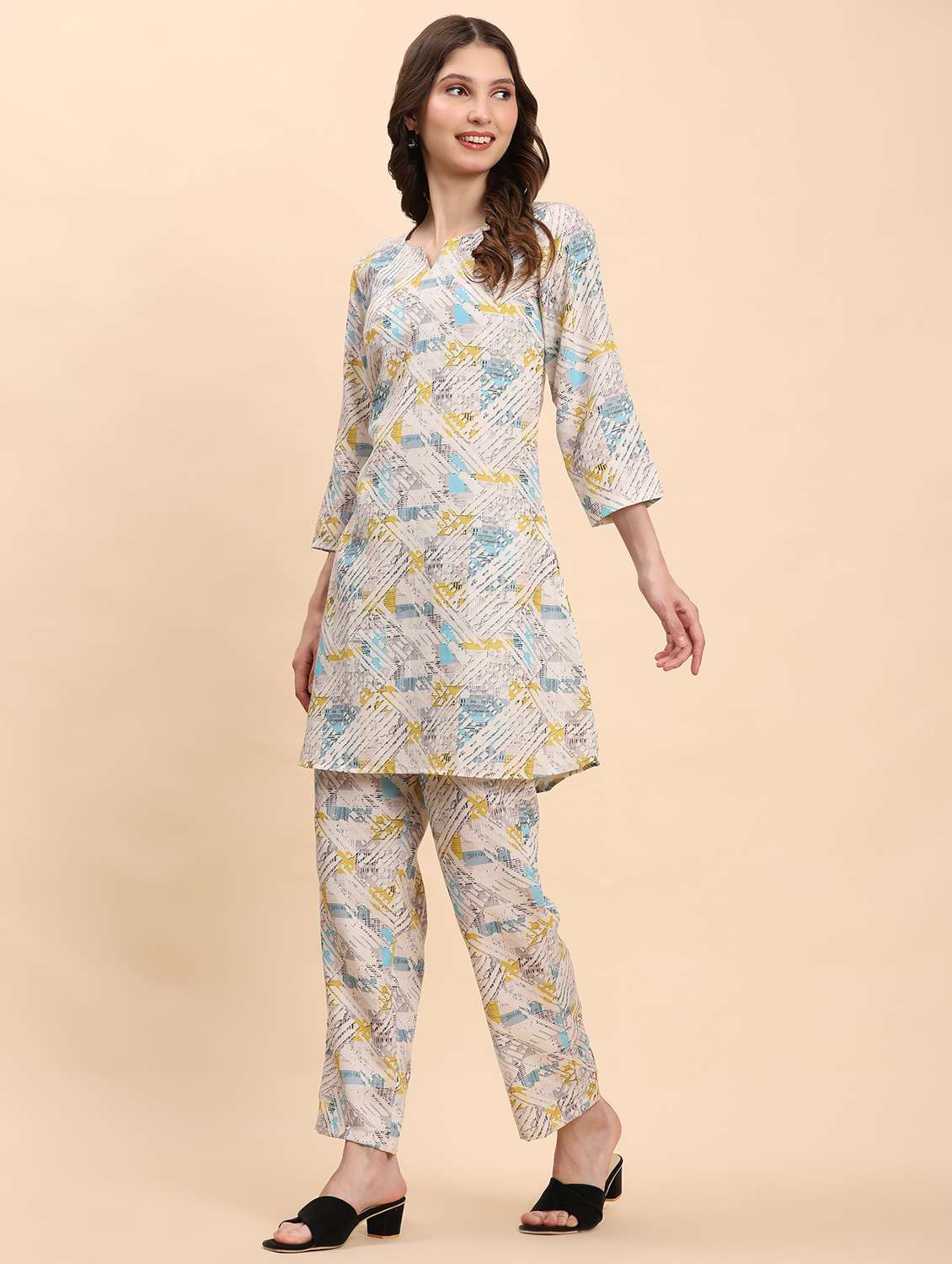 women printed shirt and short co-ord set - 21863821 -  Standard Image - 3