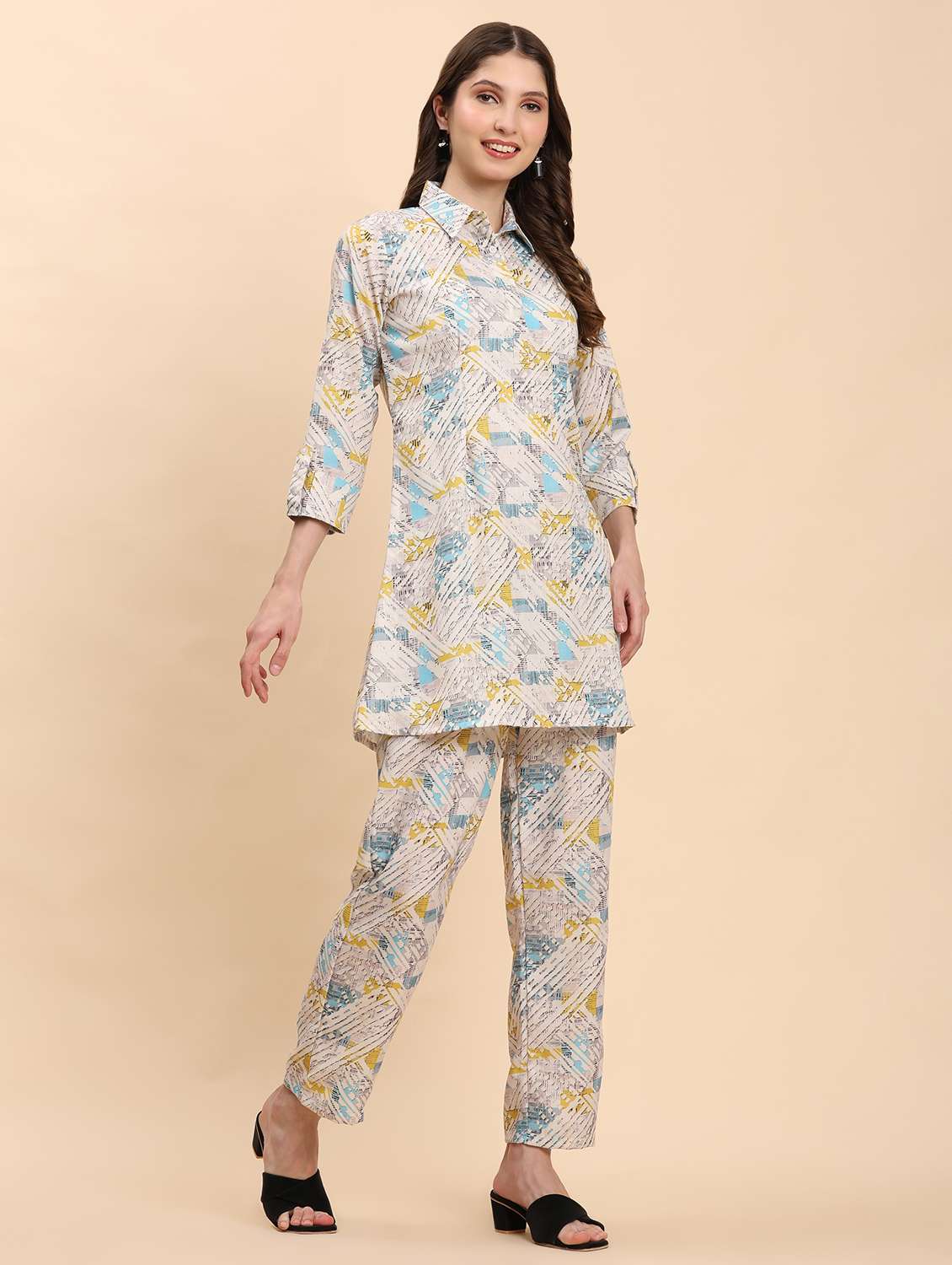 women printed shirt and trouser co-ord set - 21863831 - Standard Image - 3