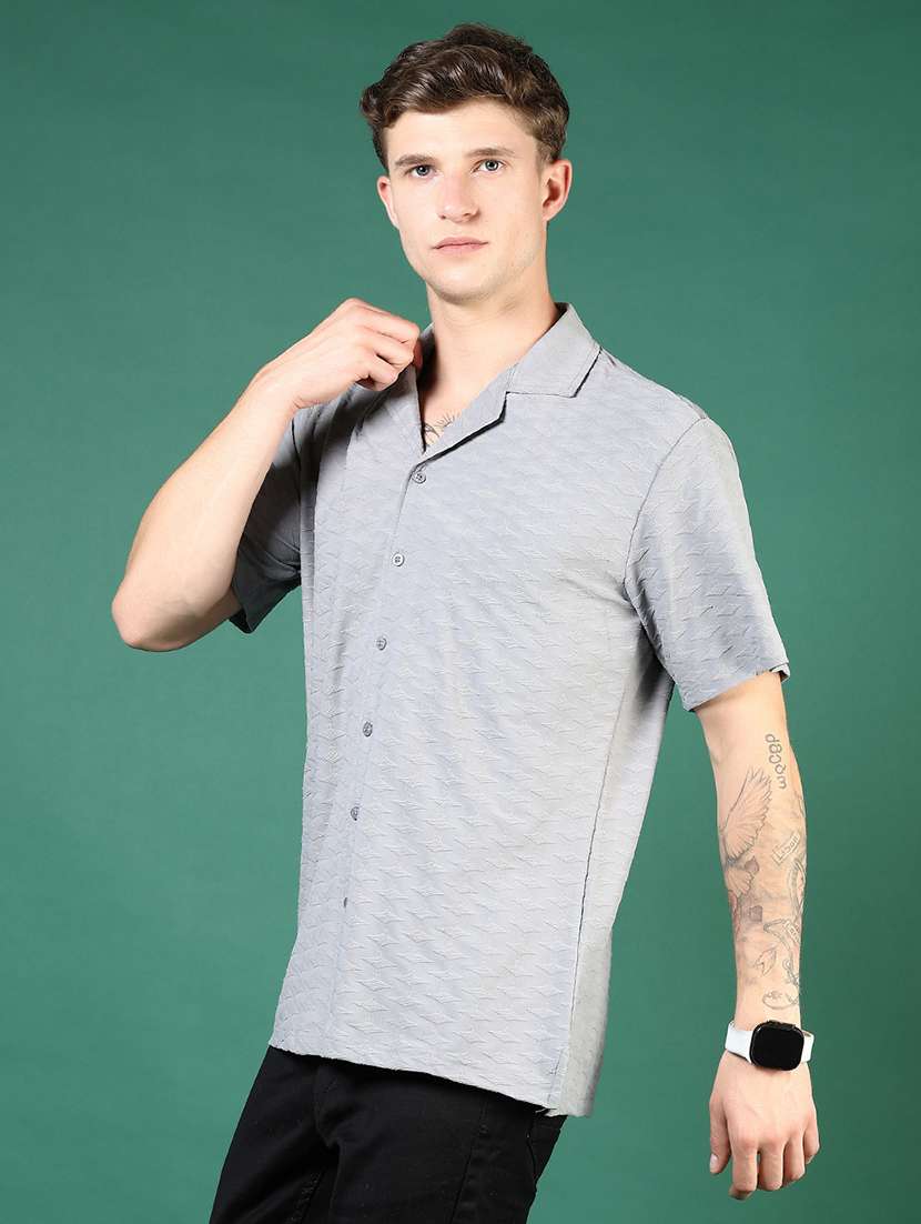 men textured cuban colared casual shirt - 21864323 -  Standard Image - 5