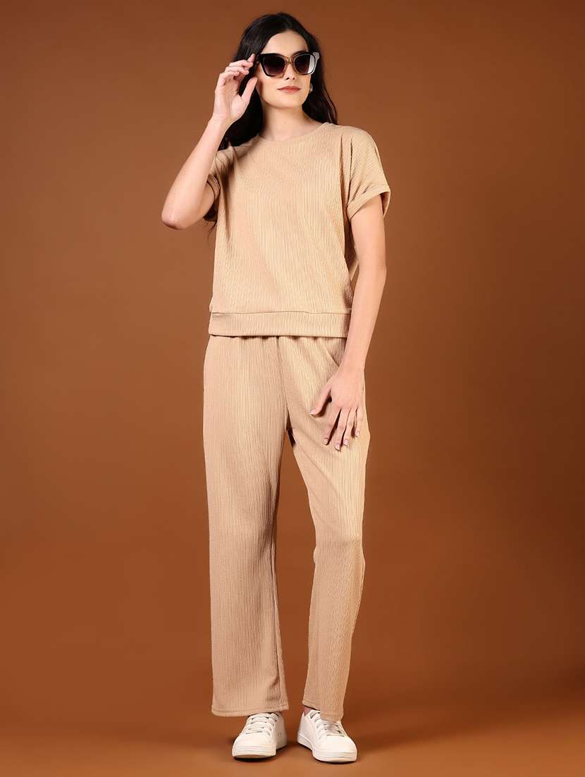 women solid t-shirt and trouer co-ord set
