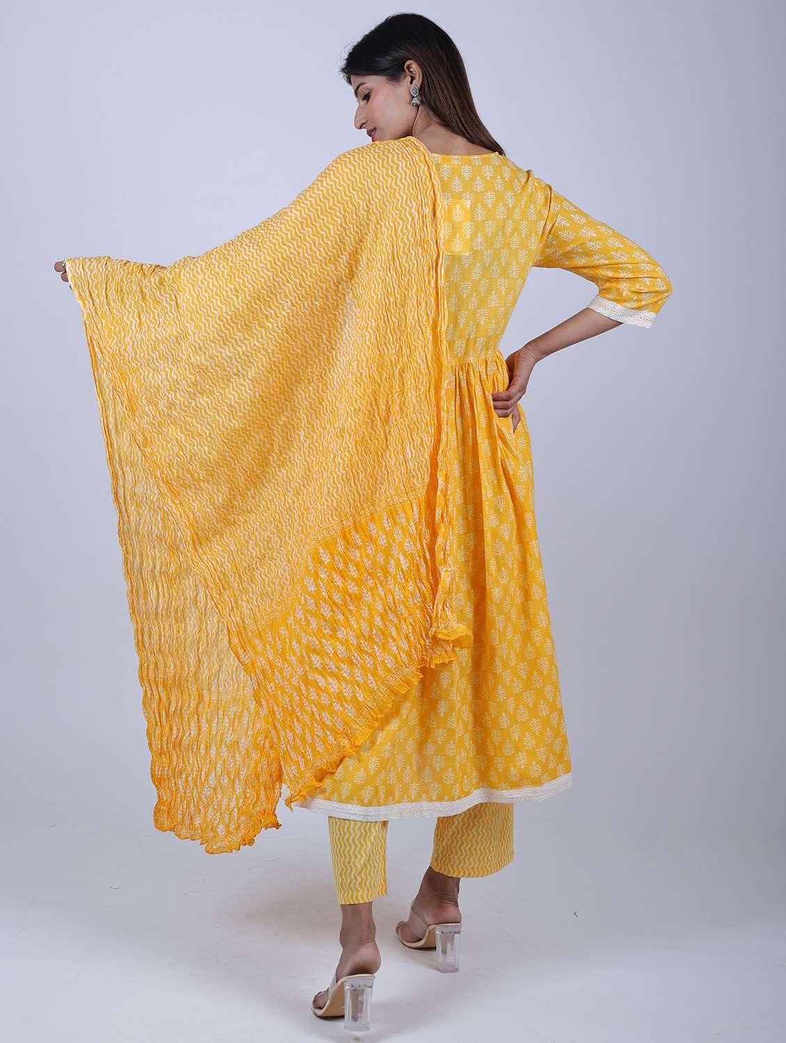 women three quarter sleeve kurta pant with dupatta set - 21865755 -  Standard Image - 3