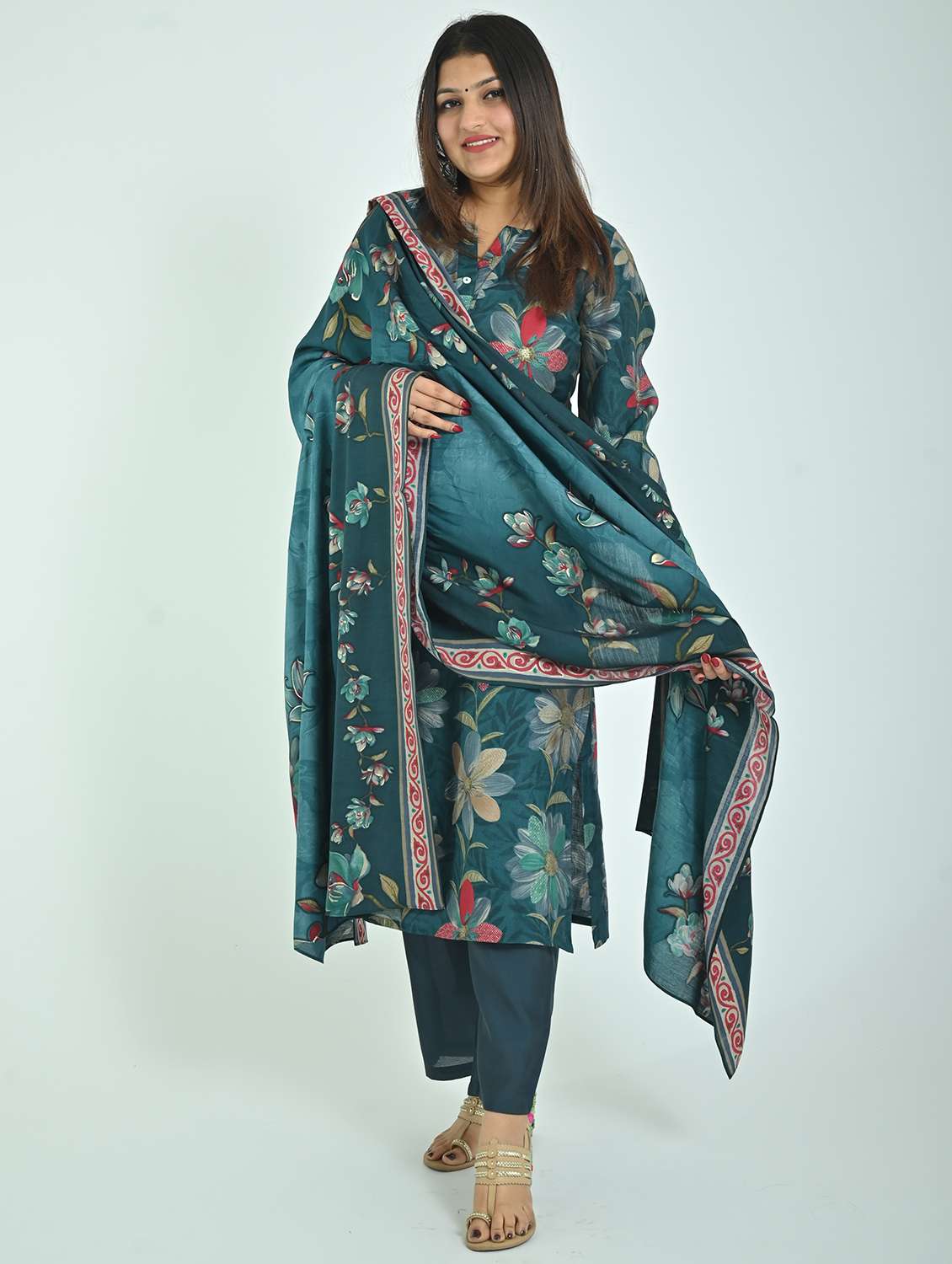 women three quarter sleeve kurta pant with dupatta set