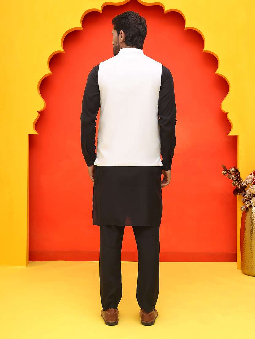 men mandarin neck kurta pyjama with jacket ethnic wear set - 21866014 -  Standard Image - 3