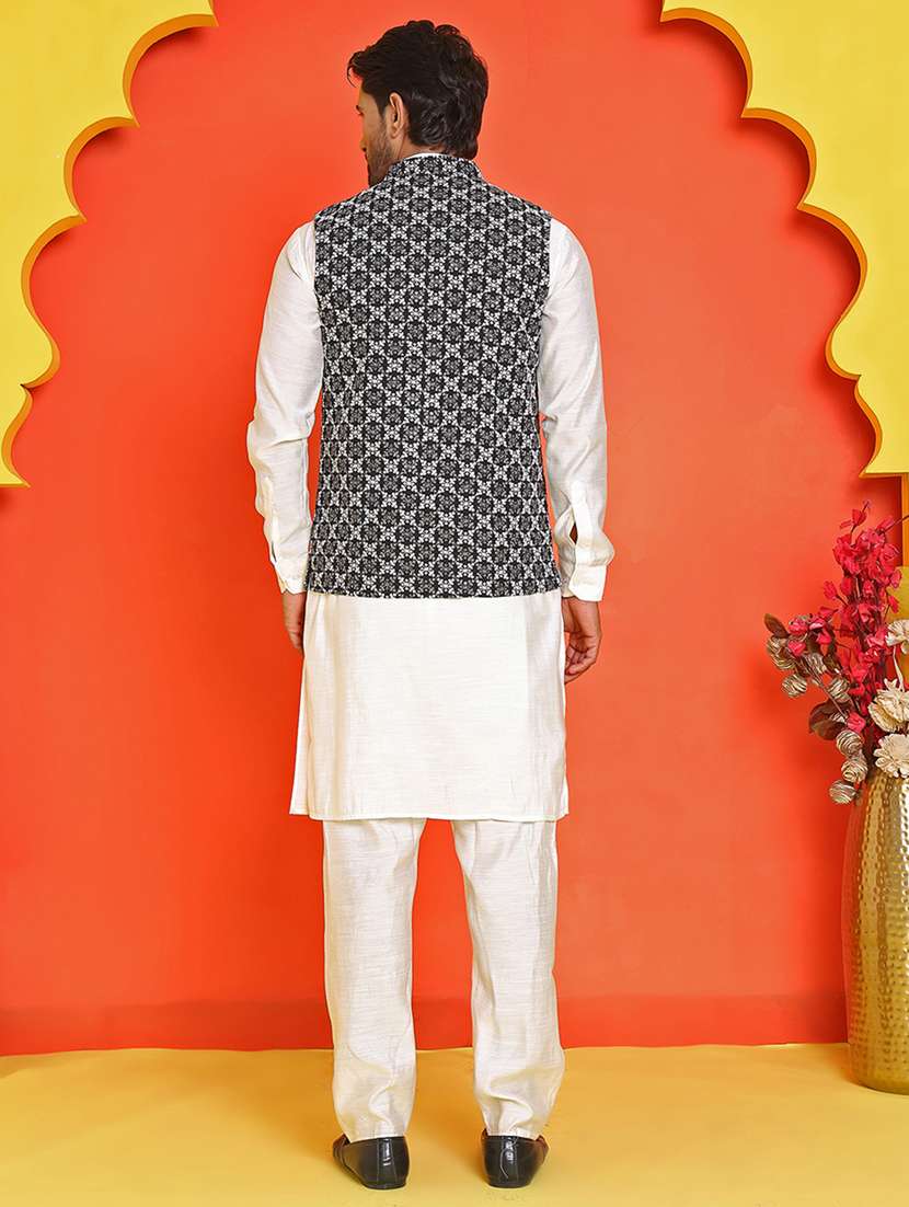 men mandarin neck kurta pyjama with jacket ethnic wear set - 21866025 -  Standard Image - 3
