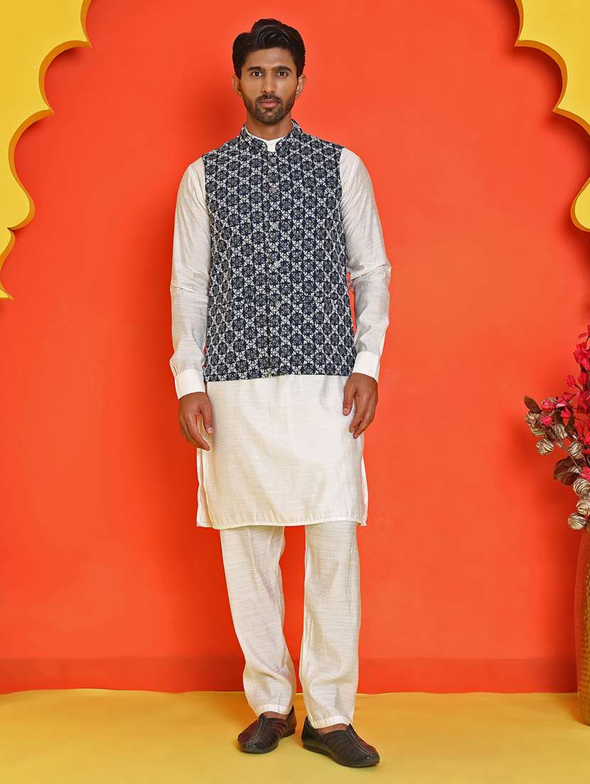 men mandarin neck kurta pyjama with jacket ethnic wear set