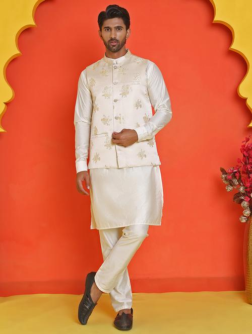 men mandarin neck kurta pyjama with jacket ethnic wear set - 21866029 - Standard Image - 0