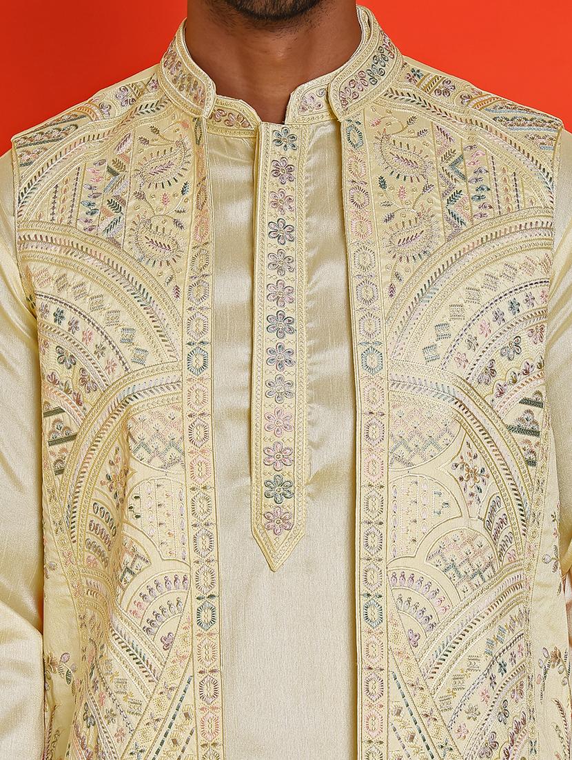 men mandarin neck kurta pyjama with jacket ethnic wear set - 21866034 - Standard Image - 5