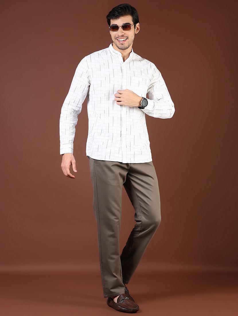 men solid md rise flat front casual chinos - 21872662 - Standard Image - 5