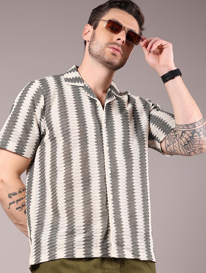 men self designed collaerd short sleeve shirt - 21872788 - Zoom Image - 0