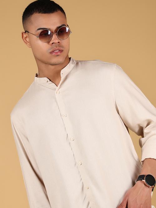 men solid long sleeve regular fit casual shirt - 21873117 - Standard Image - 0
