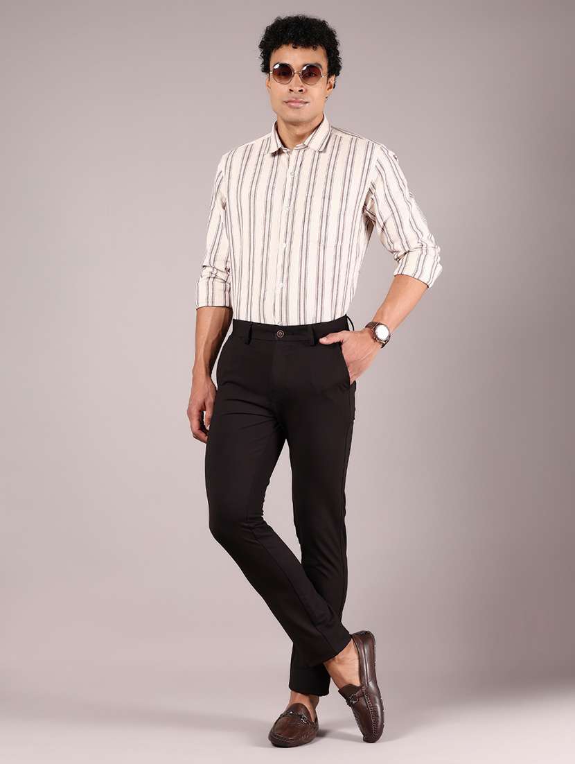 men solid md rise casual chinos - 21873387 - Standard Image - 5
