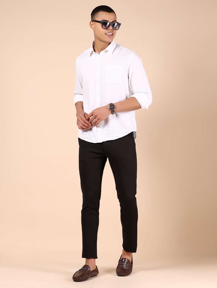 men solid md rise casual chinos - 21873516 - Standard Image - 5