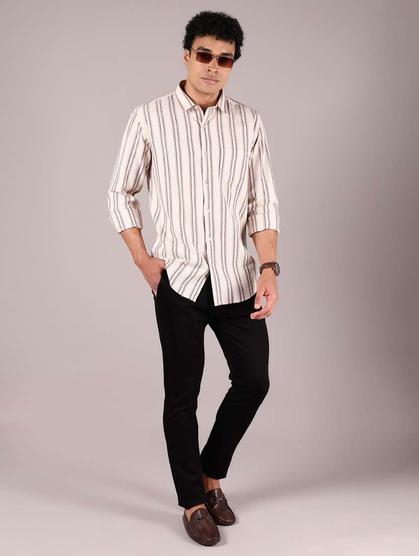 men solid md rise casual chinos  - 21873518 -  Standard Image - 5