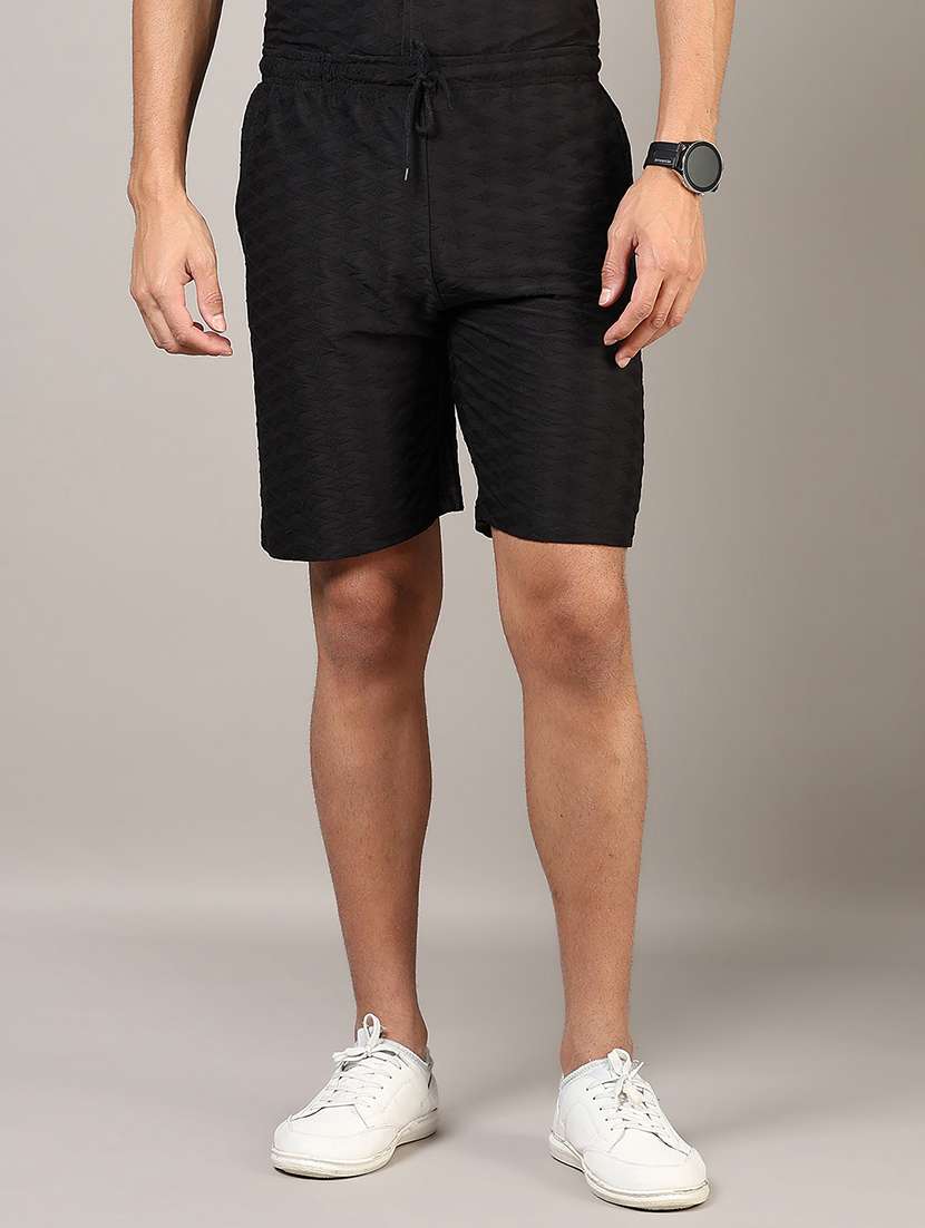 men self design mid rise regular fit shorts