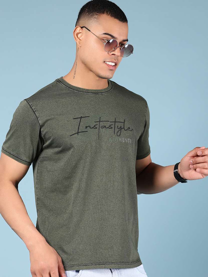 men chest print round neck regular fit t-shirt - 21873691 - Zoom Image - 0