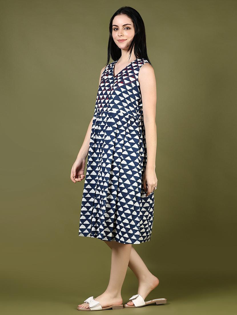 women printed sleeveless fit & flare ethnic dress - 21873781 - Standard Image - 3