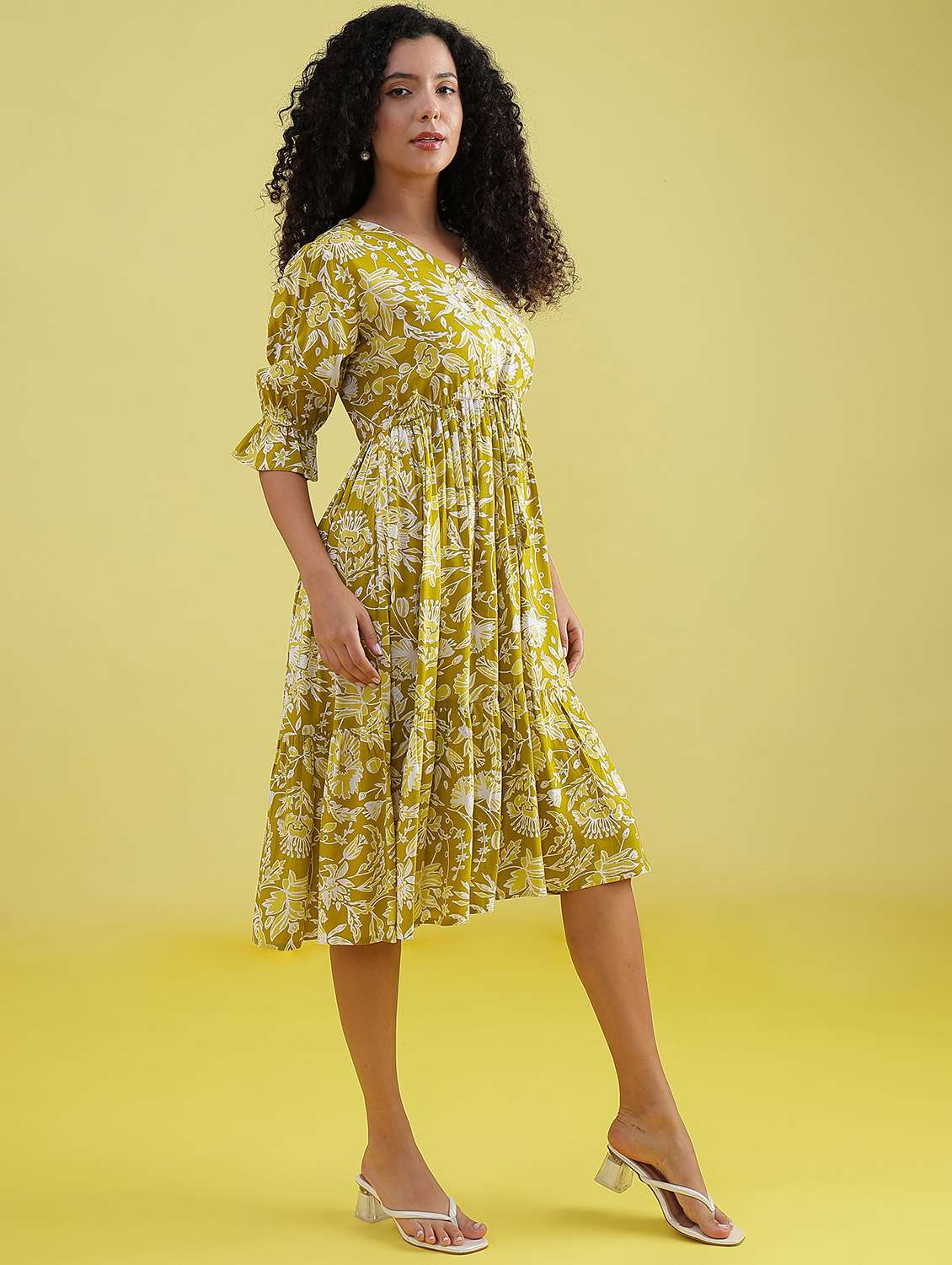 women floral v neck neck tiered dress - 21873783 -  Standard Image - 3