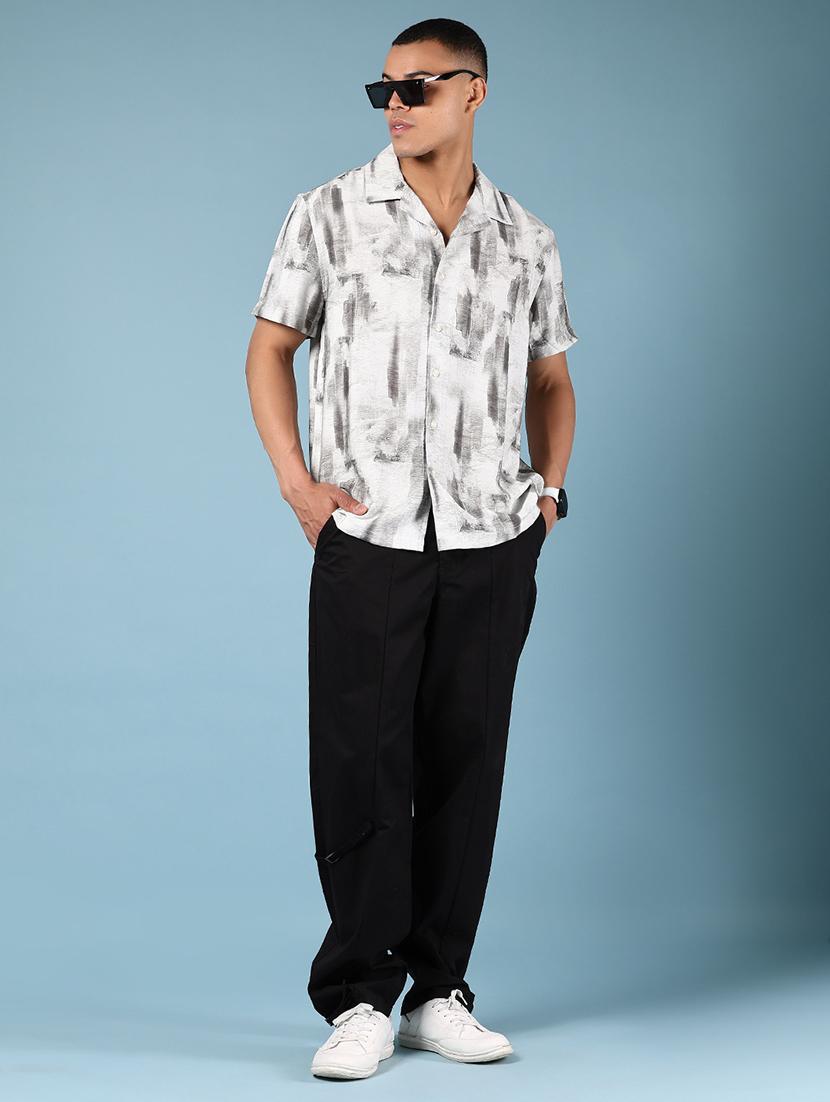men solid mid rise pleated chinos - 21873831 - Standard Image - 5
