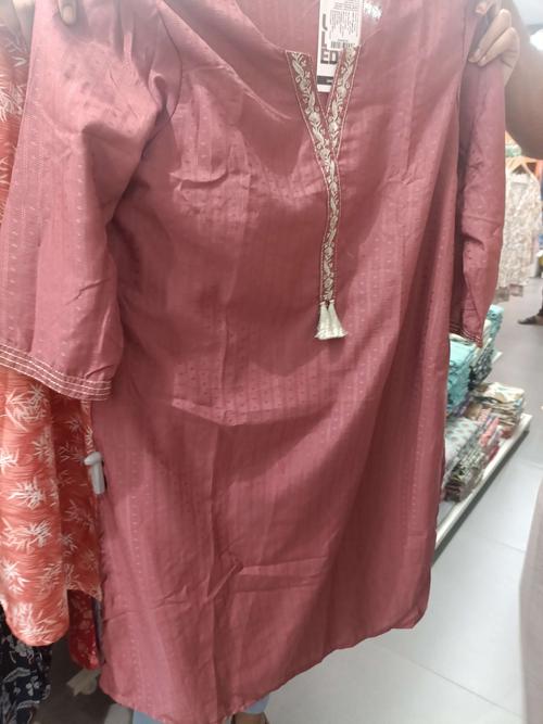 dusty pink kurta - 21873924 - Standard Image - 0