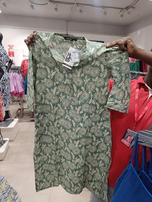 green rayon kurta - 21873926 -  Standard Image - 0