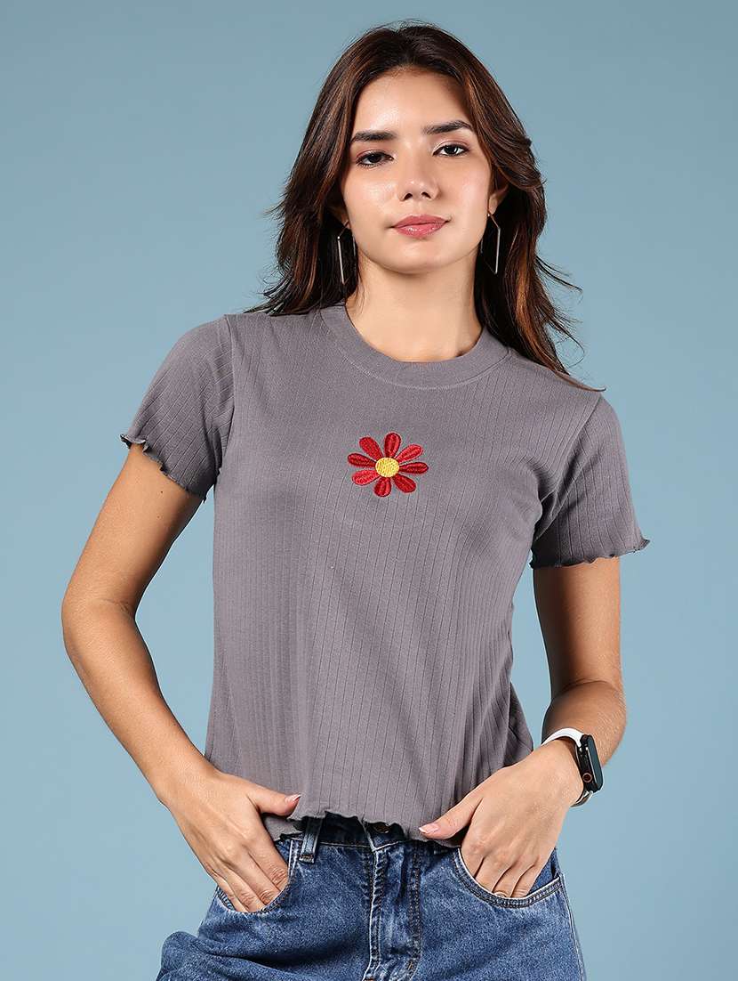 women solid short sleeve regular fit top  