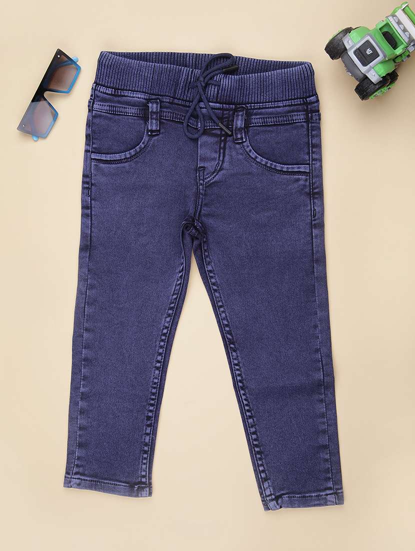 boys solid mid rise slim fit jean - 21874681 - Zoom Image - 0