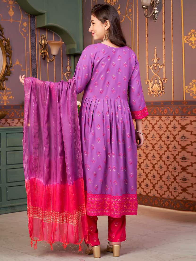 girls three quarter sleeve kurta pant with dupatta set - 21874793 - Standard Image - 3