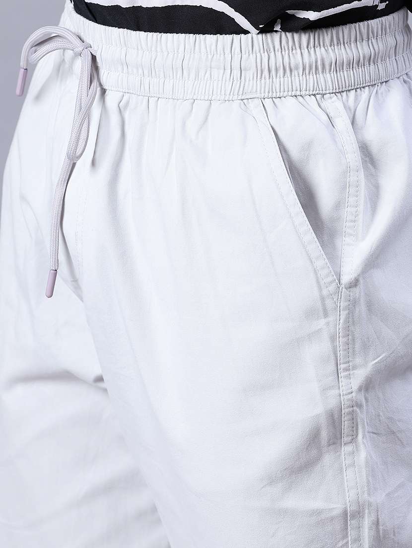 men solid mid rise jogger - 21880767 -  Standard Image - 5