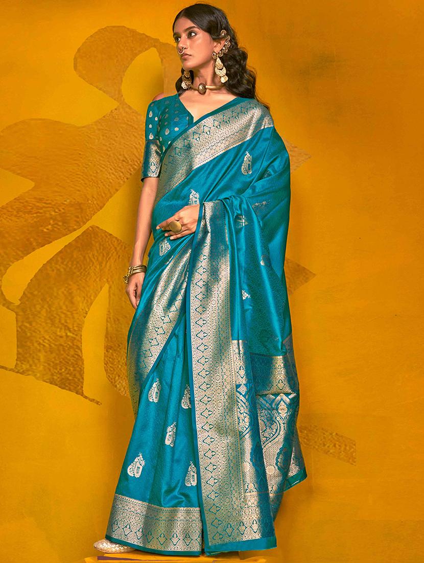women self design banarasi saree with blouse
