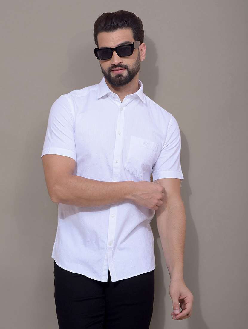 men self design short sleeve slim fit casual shirt