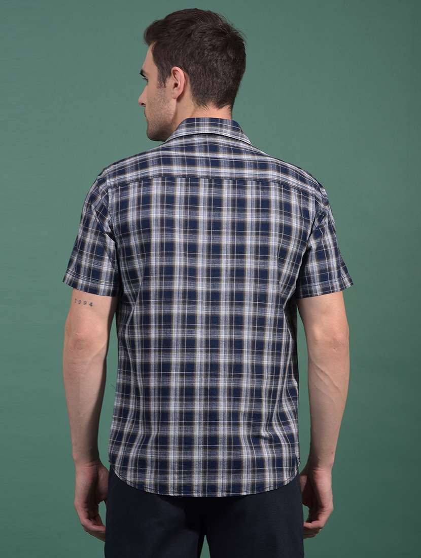 men checkered short sleeve slim fit casual shirt - 21881322 -  Standard Image - 3