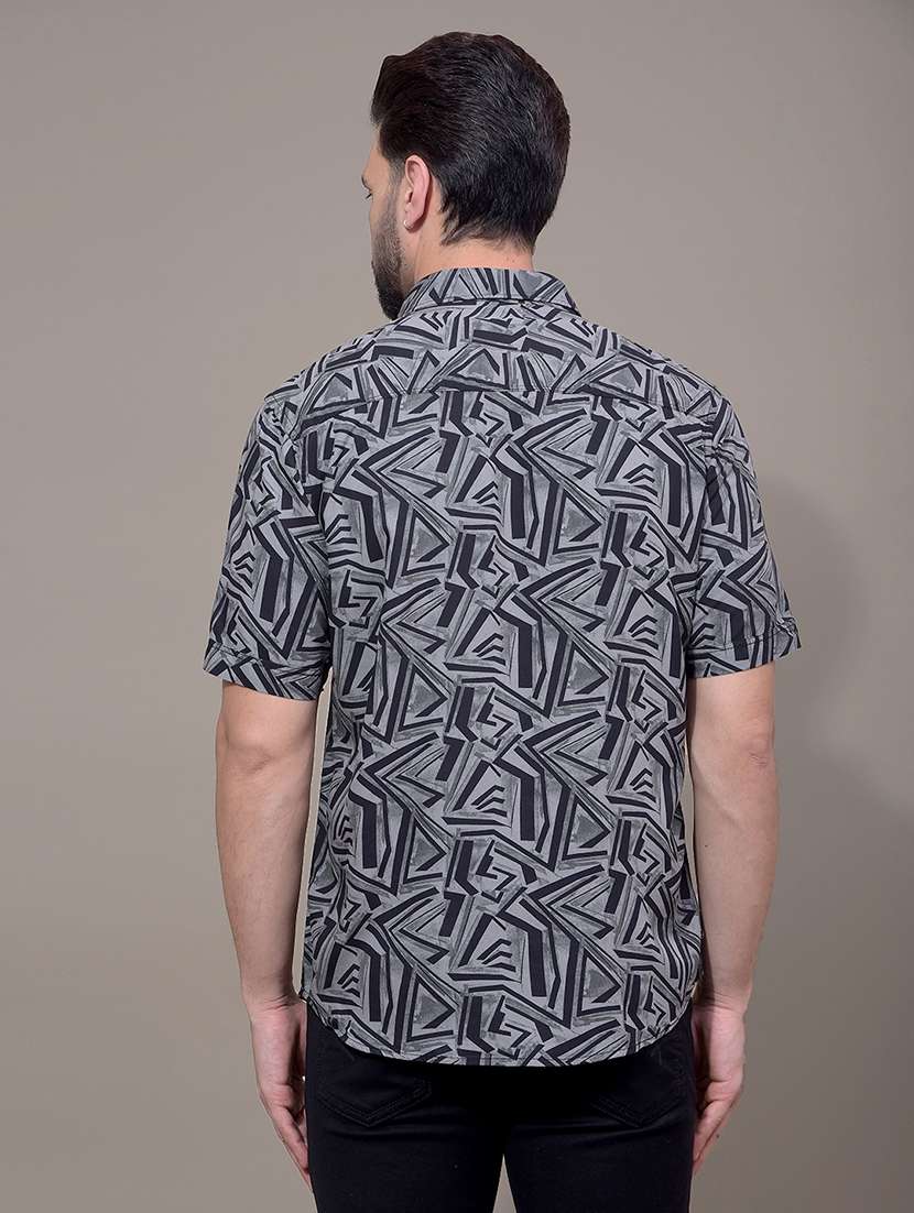 men printed short sleeve slim fit casual shirt - 21881369 -  Standard Image - 3