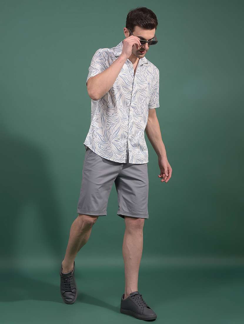 men grey solid mid rise slim fit short - 21881377 -  Standard Image - 5