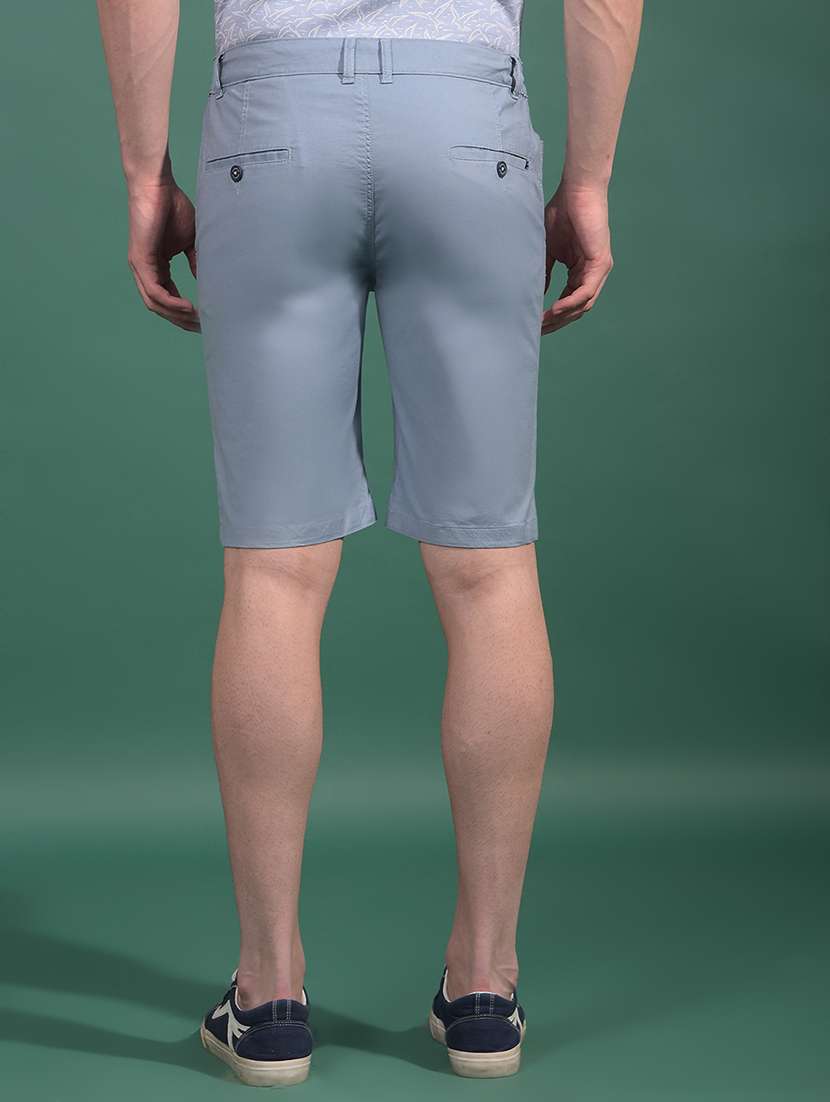 men light blue solid mid rise slim fit short - 21881378 -  Standard Image - 3