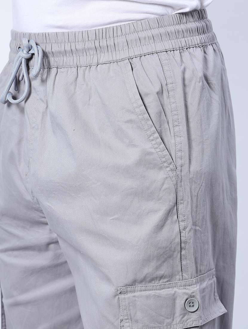 men solid mid rise regular fit cargo - 21881486 -  Standard Image - 5