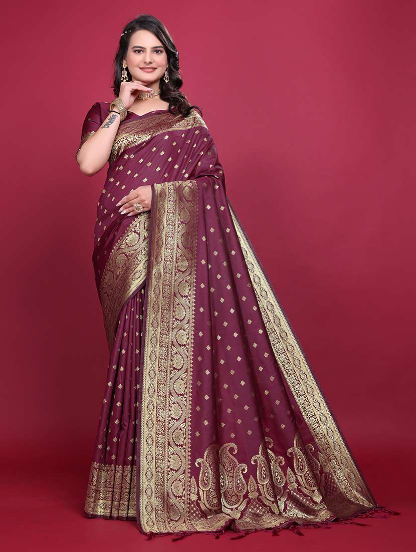 women self design banarasi saree with blouse - 21881501 - Zoom Image - 0