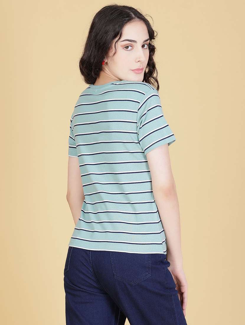 women printed short sleeve regular fit t-shirt - 21881523 -  Standard Image - 3