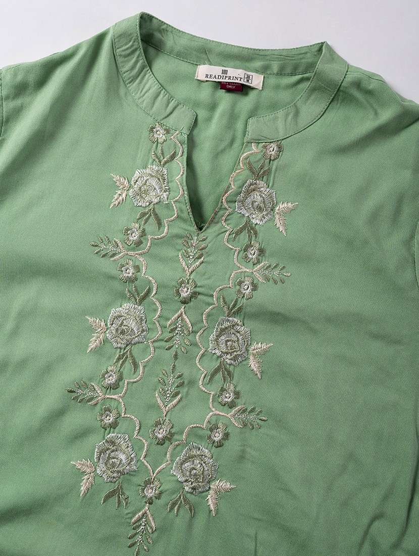 women embroidered three quarter sleeve straight kurta - 21901389 -  Standard Image - 5