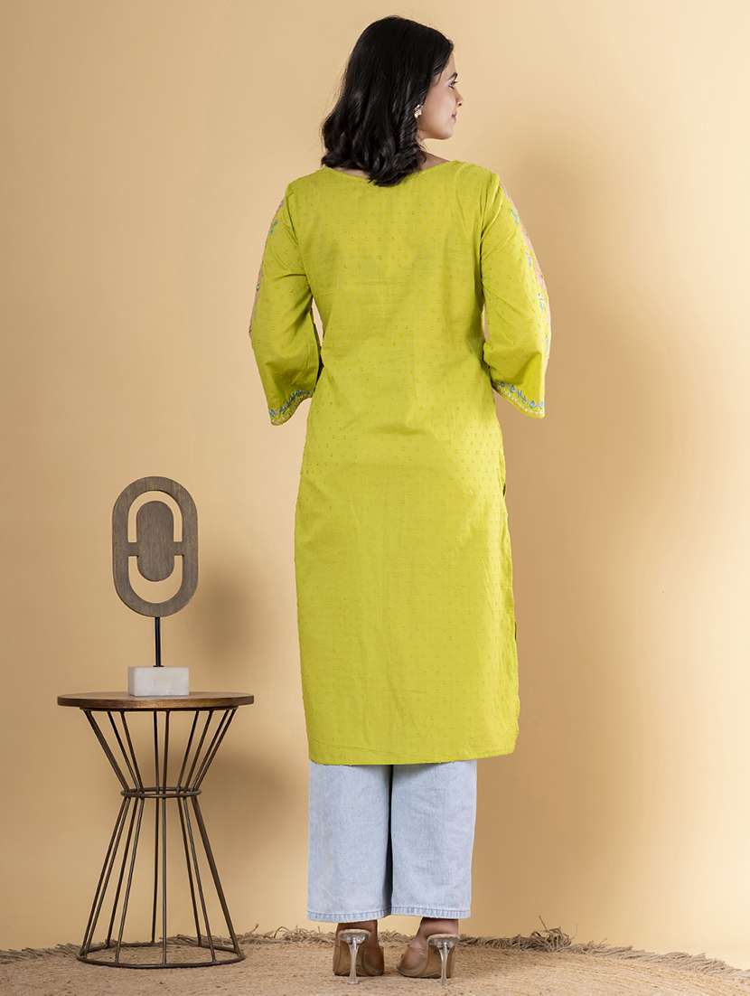 women embroidered three quarter sleeve straight kurta - 21901391 -  Standard Image - 3