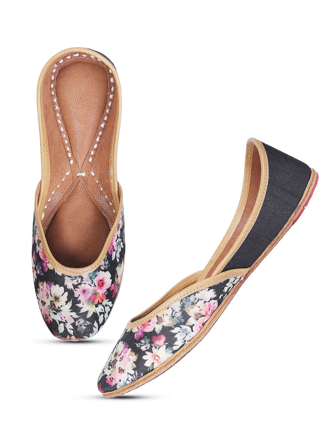 women handmade printed fabric punjabi jutti - 21904390 -  Standard Image - 3