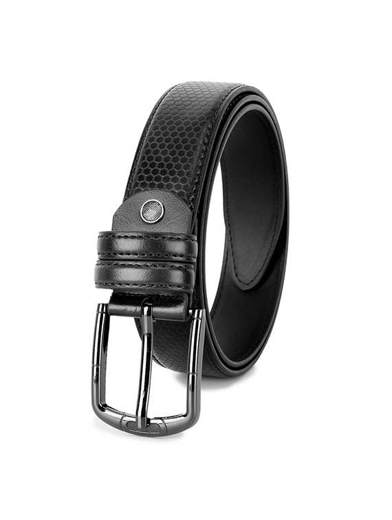 men black textured belt - 21904622 -  Standard Image - 3