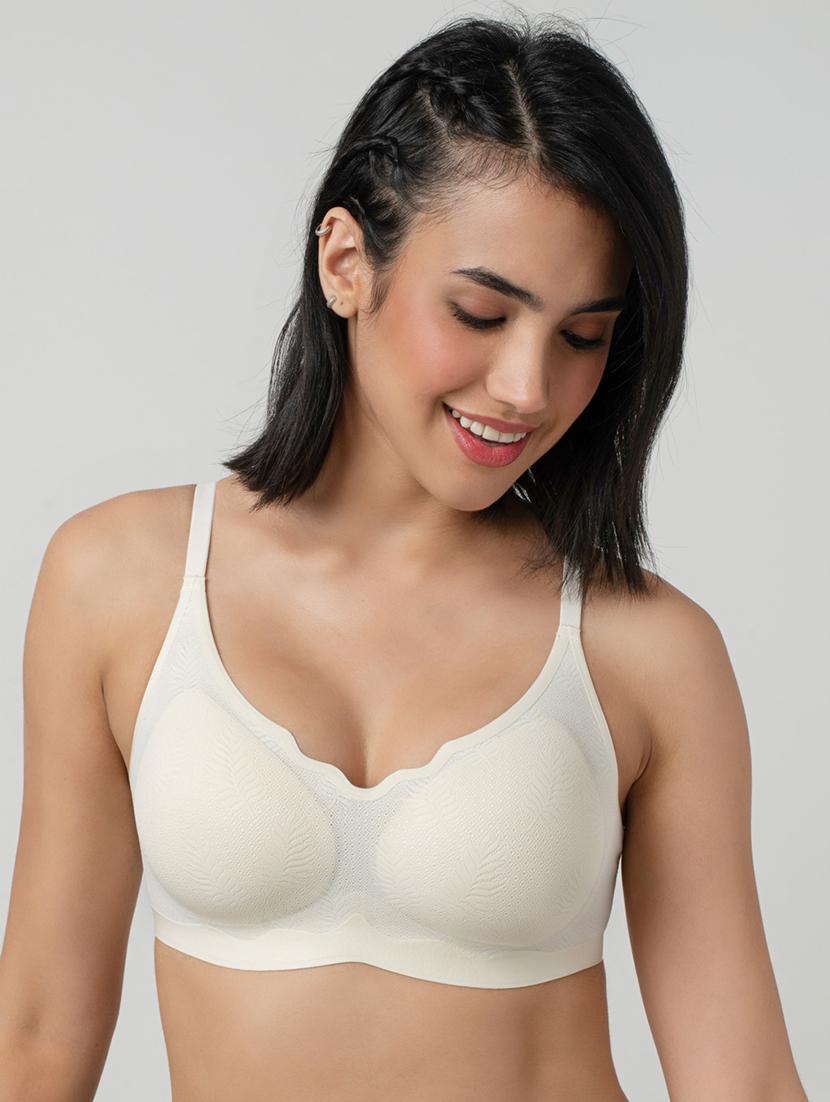 women solid lightly padded bra