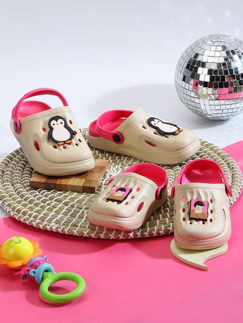 Clogs